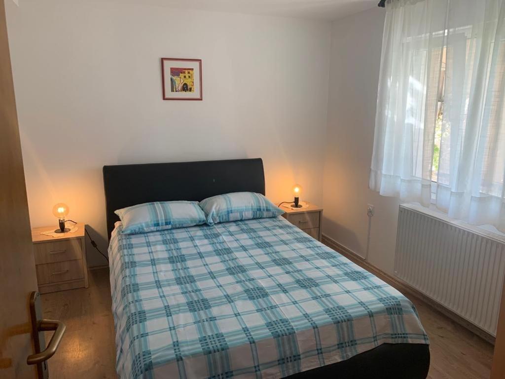 Apartman Dalija Vinkuran Exterior photo